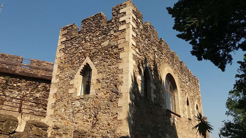 château de Castelnou