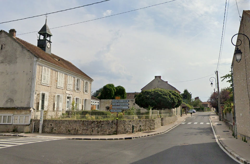 mairie-école de Féricy