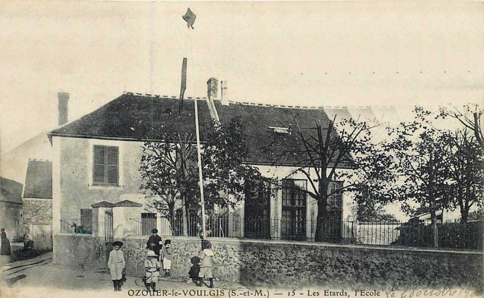 école des Etards à Ozouer-le-Voulgis