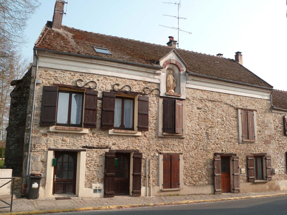 ancienne école de garçons à Presles-en-Brie