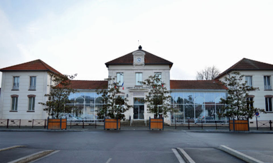 Mairie Ecole d'Ozoir-la-Ferrière