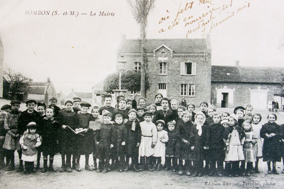 La mairie-école de Bombon