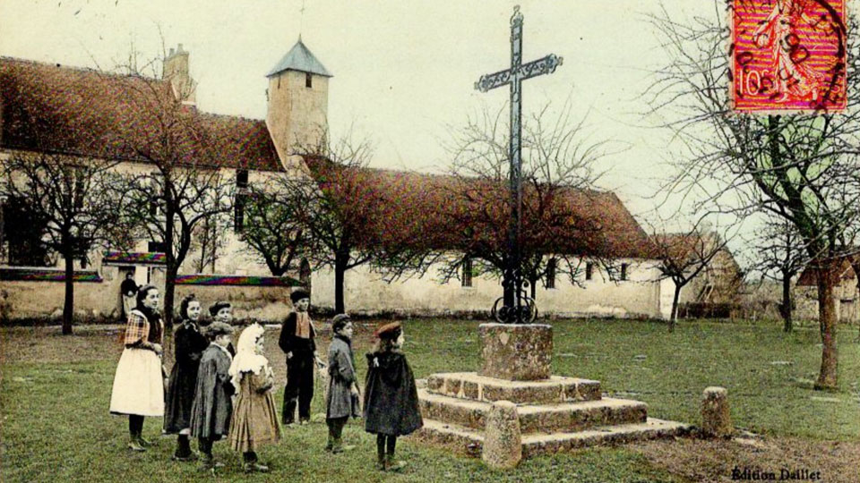 mairie-école de Hautefeuille