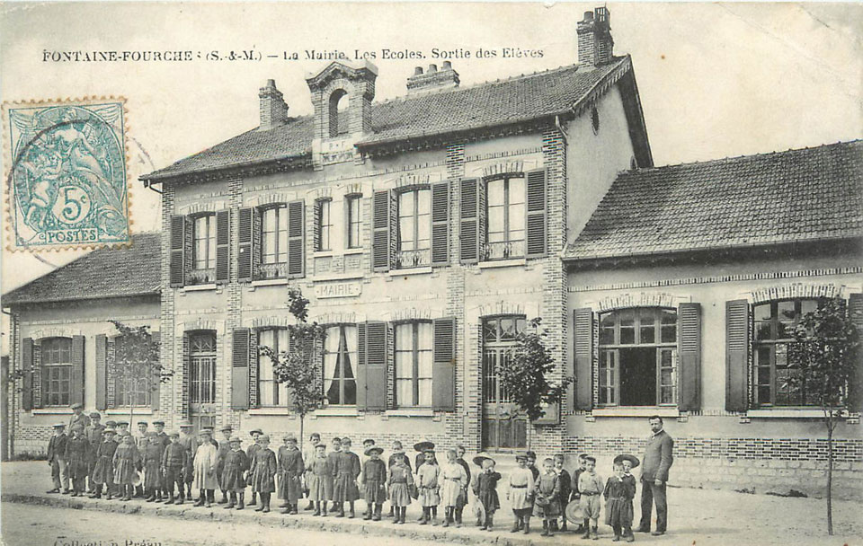 mairie-école de Fontaine-Fourches