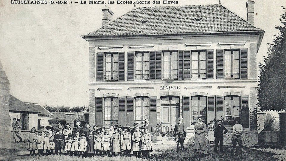 mairie école de Luisetaines