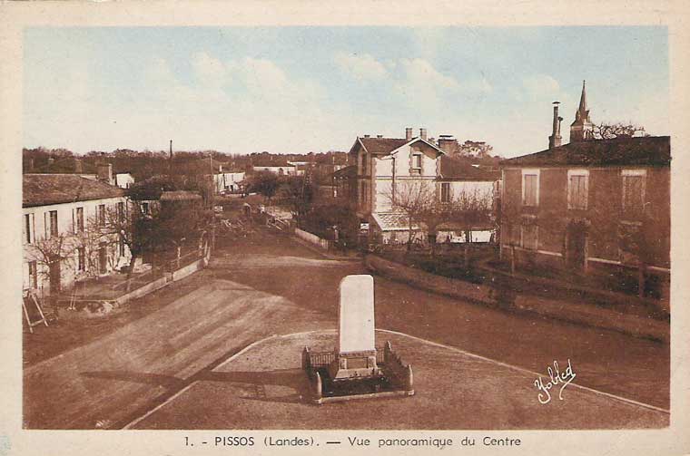 Pissos - vue panoramique du centre - 1900 ? -  à gauche Chantegrillon