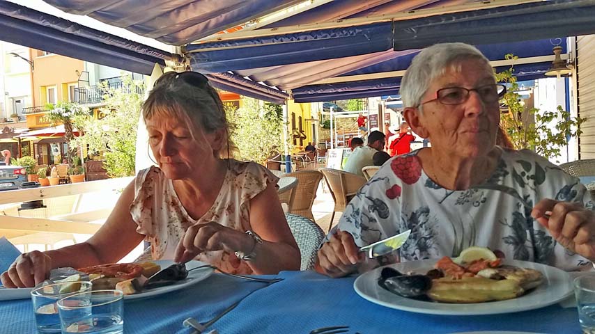 Pascale et Fernande à Cerbère