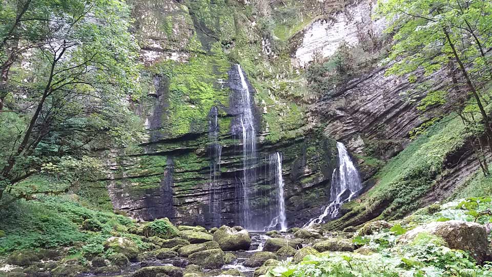 cascade 2 des gorges du Flumen