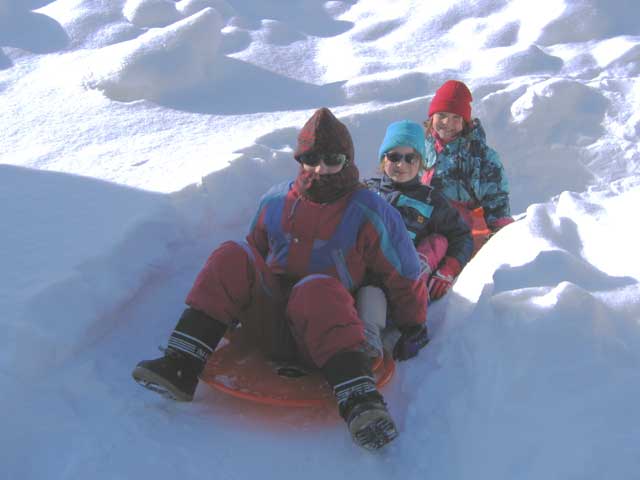 les trois lugeuses