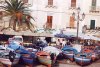 ( Lipari : barques colorées au port de Marina Corta )