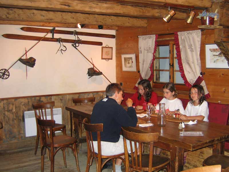 ( Au refuge du Petit Tétras )