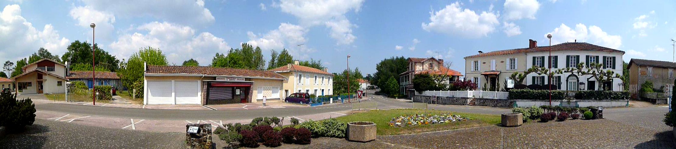 place de la Mairie de Pissos