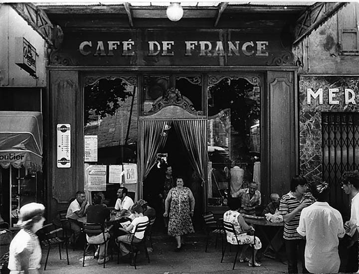 Le Café de France L'Isle-sur-la-Sorgue 1979