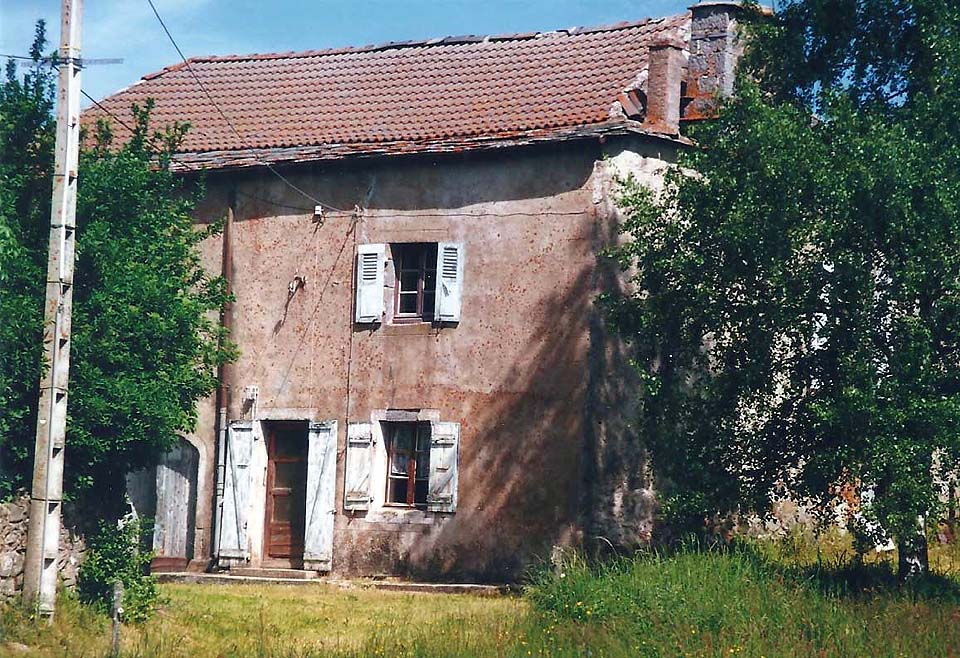 la maison de mon père Paul ROYER à Mazet-Saint-Voy La Chau de Laroue en juin 2001