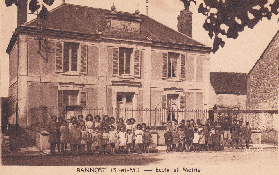 Mairie Ecole primaire de Bannost