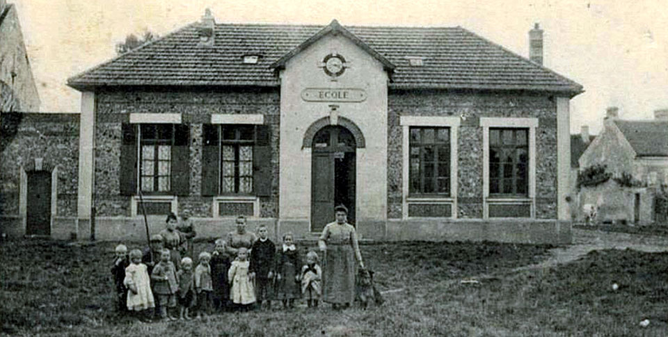 école de Cocherel à Crépoy