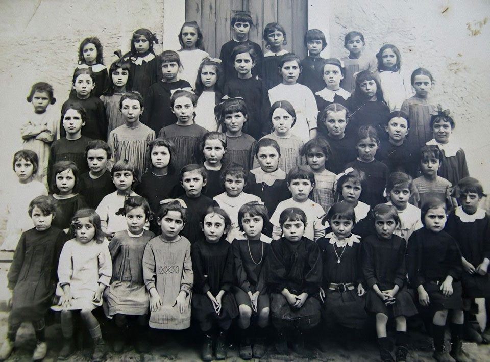 ancienne école de filles au Jacon à Pissos en 1910