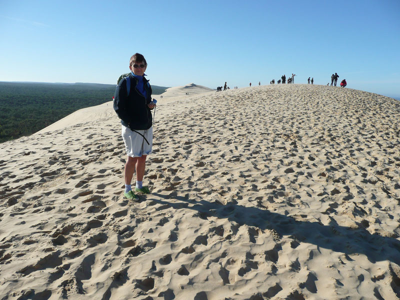 Fernande au haut de la dune