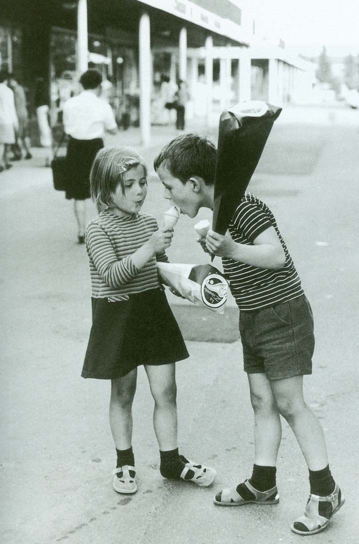 Glaces et cornets à surprise 1957